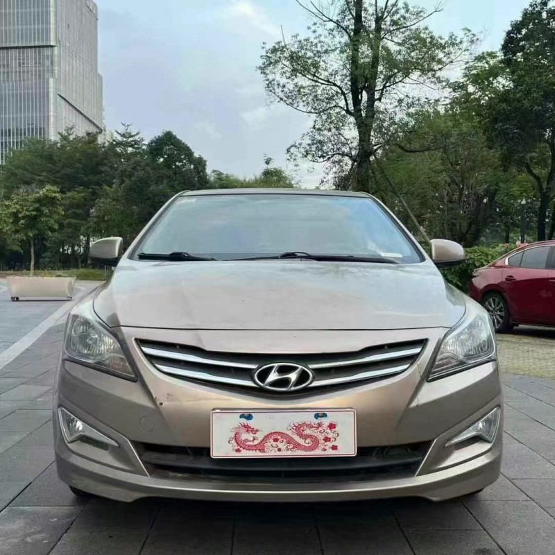 广州16年现代瑞纳1