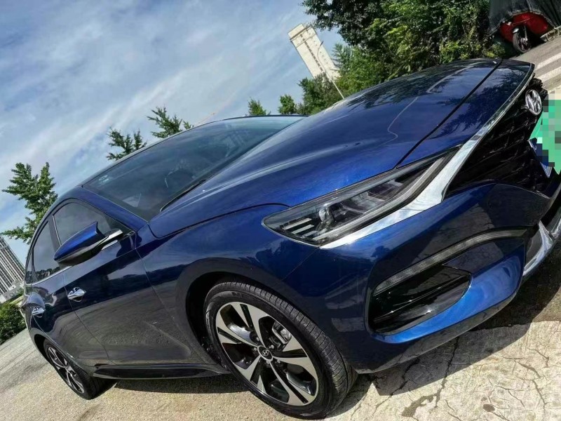 成都21年现代菲斯塔2