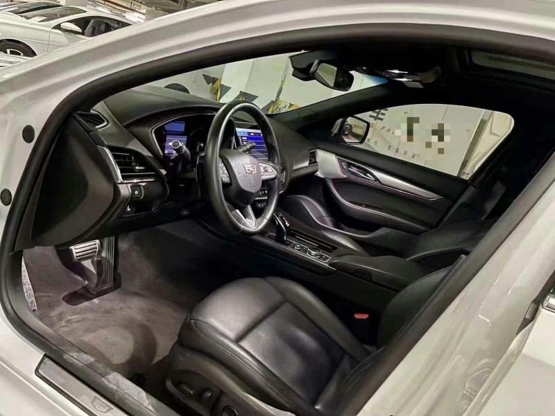 成都20年凯迪拉克CT55