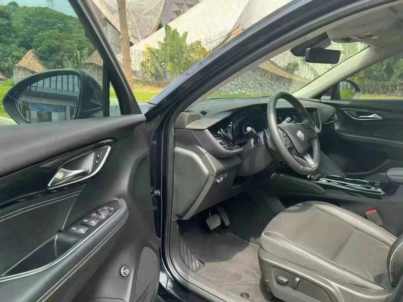 深圳22年别克昂科威4