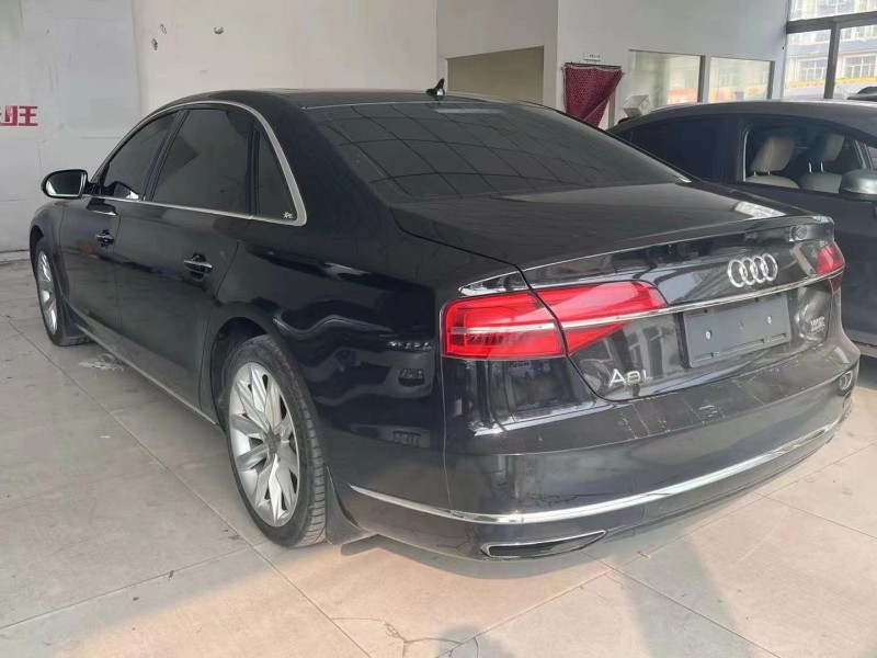 邢台16年奥迪A8L4