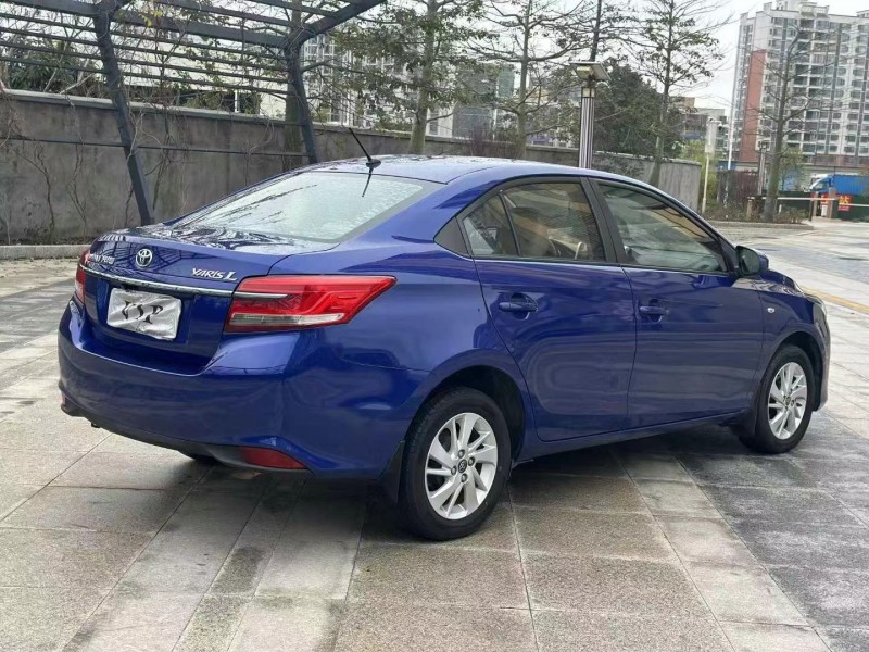 广州17年丰田YARiS L 致享7