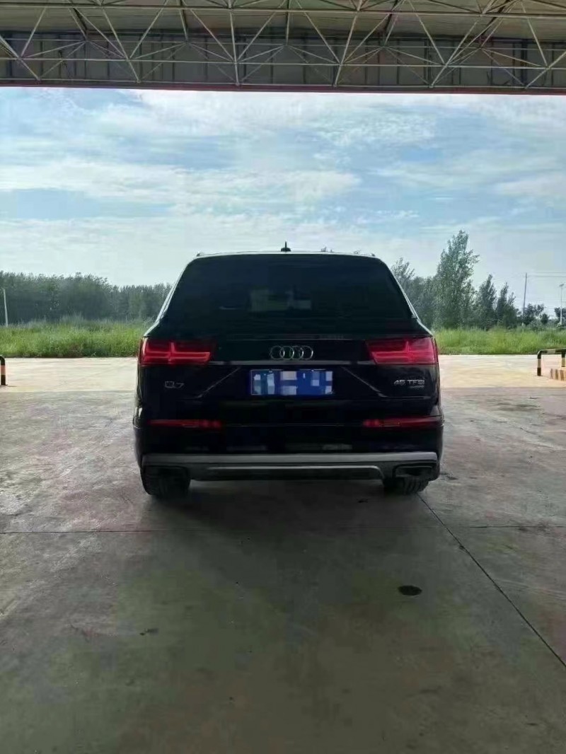 菏泽17年奥迪Q77