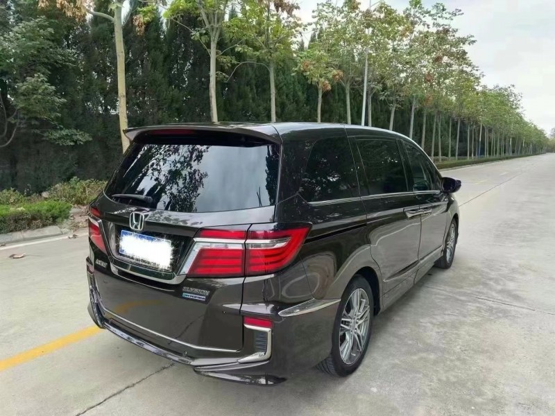 菏泽19年本田艾力绅5