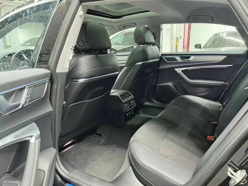 广州24年奥迪A7L8