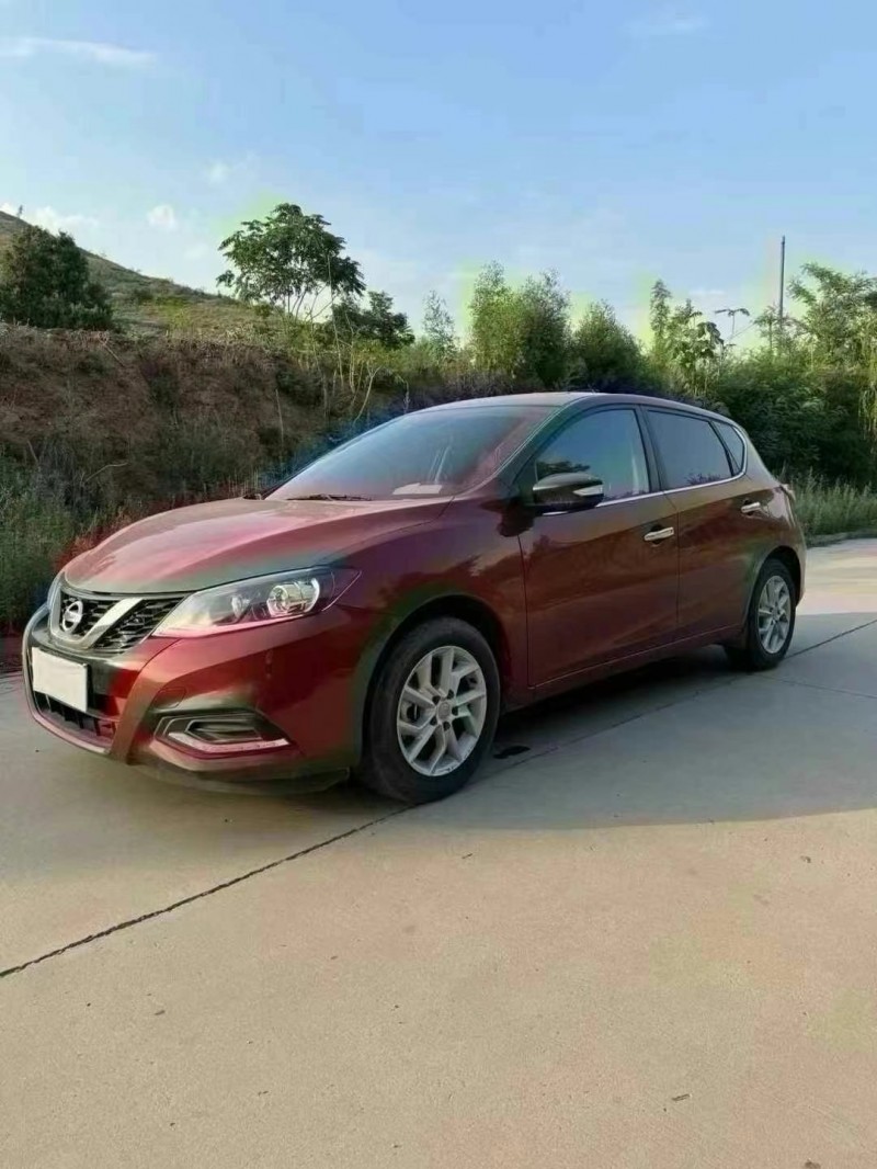 保定22年日产骐达2