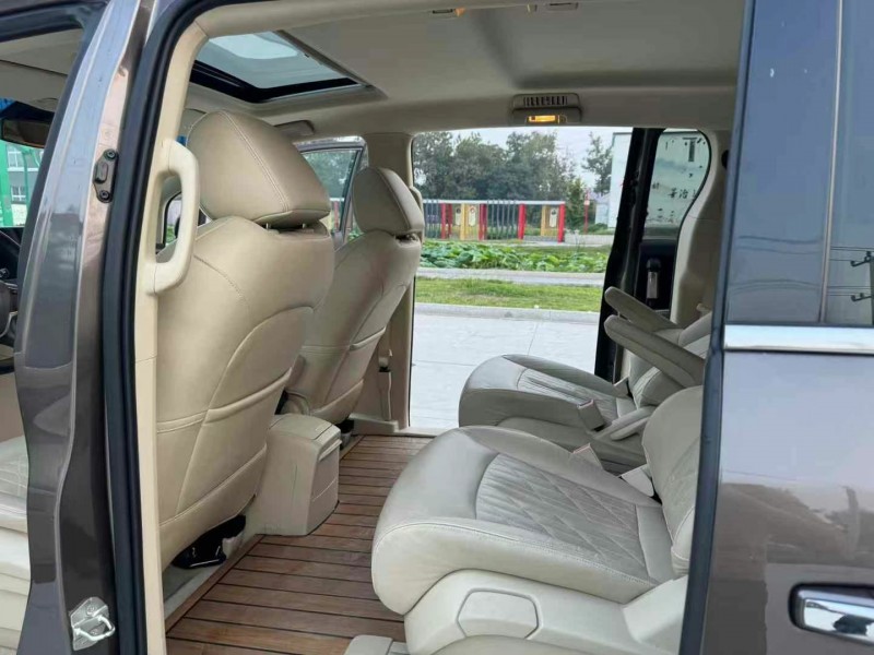 徐州23年别克GL88