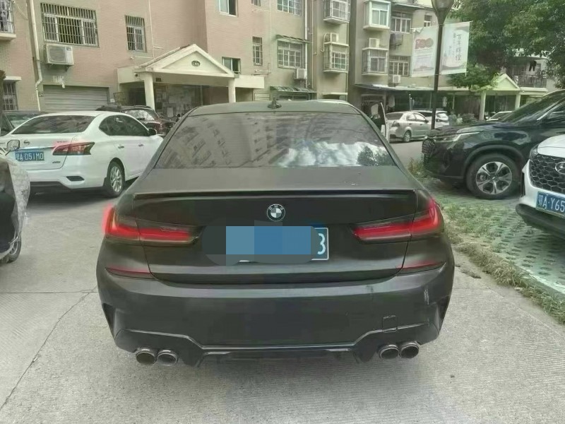 武汉21年宝马3系7