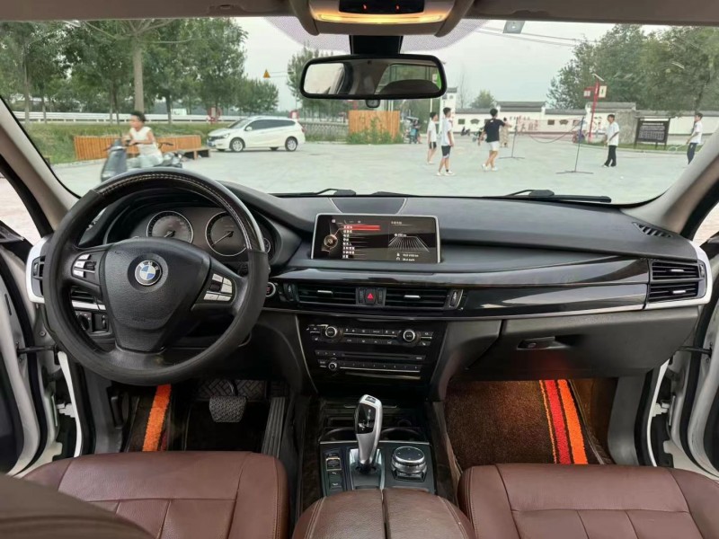 徐州23年别克GL85