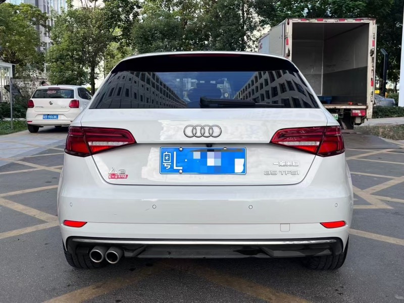 深圳20年奥迪A38