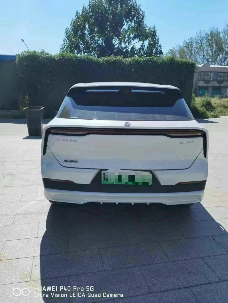 保定24年啟辰大V8
