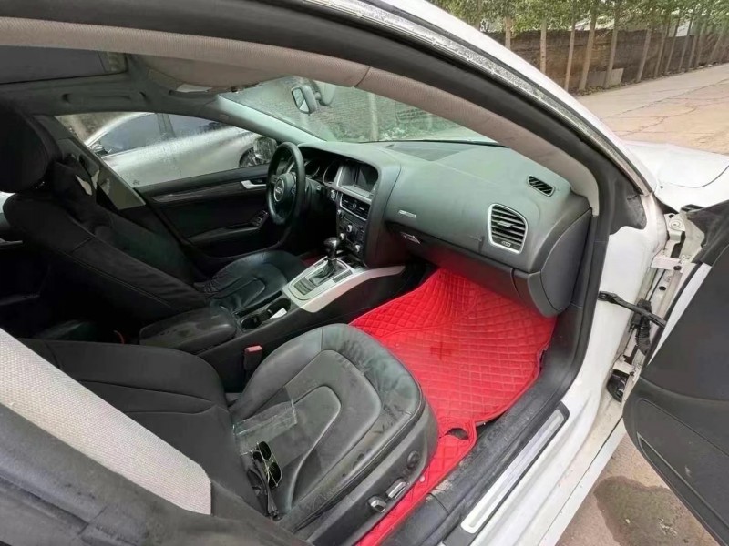 青岛14年奥迪A56