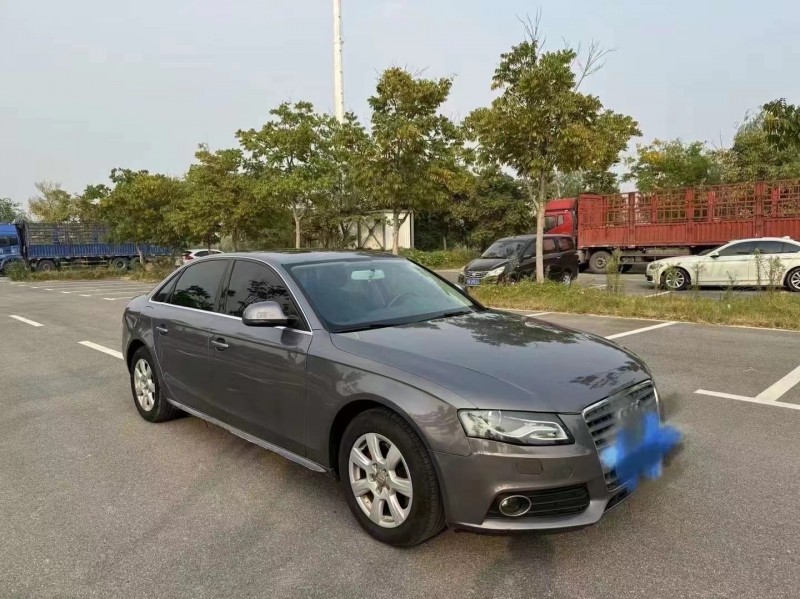 菏泽10年奥迪A4L7