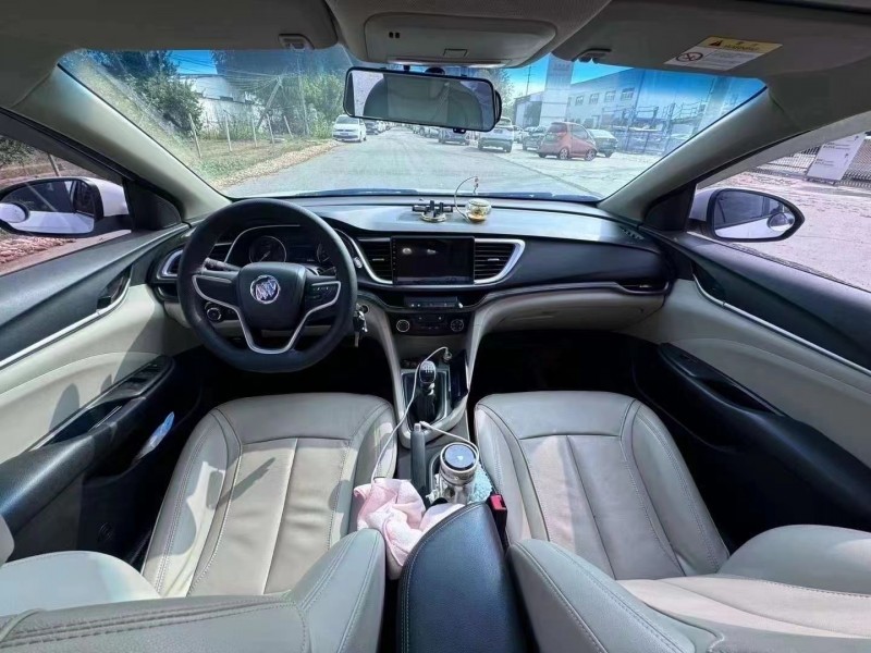 菏泽19年别克英朗4