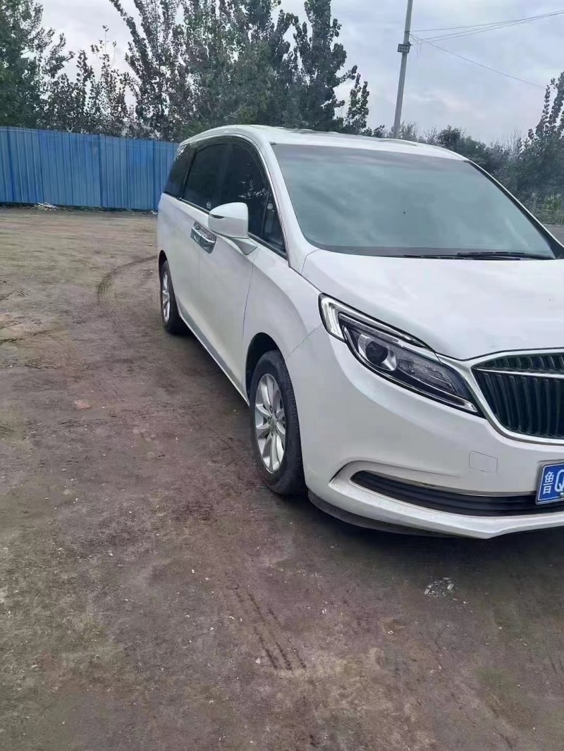 菏泽20年别克GL86