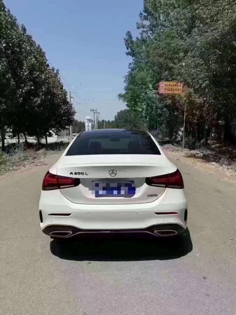 菏泽21年奔驰A8