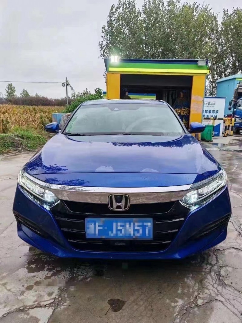 菏泽18年本田雅阁1