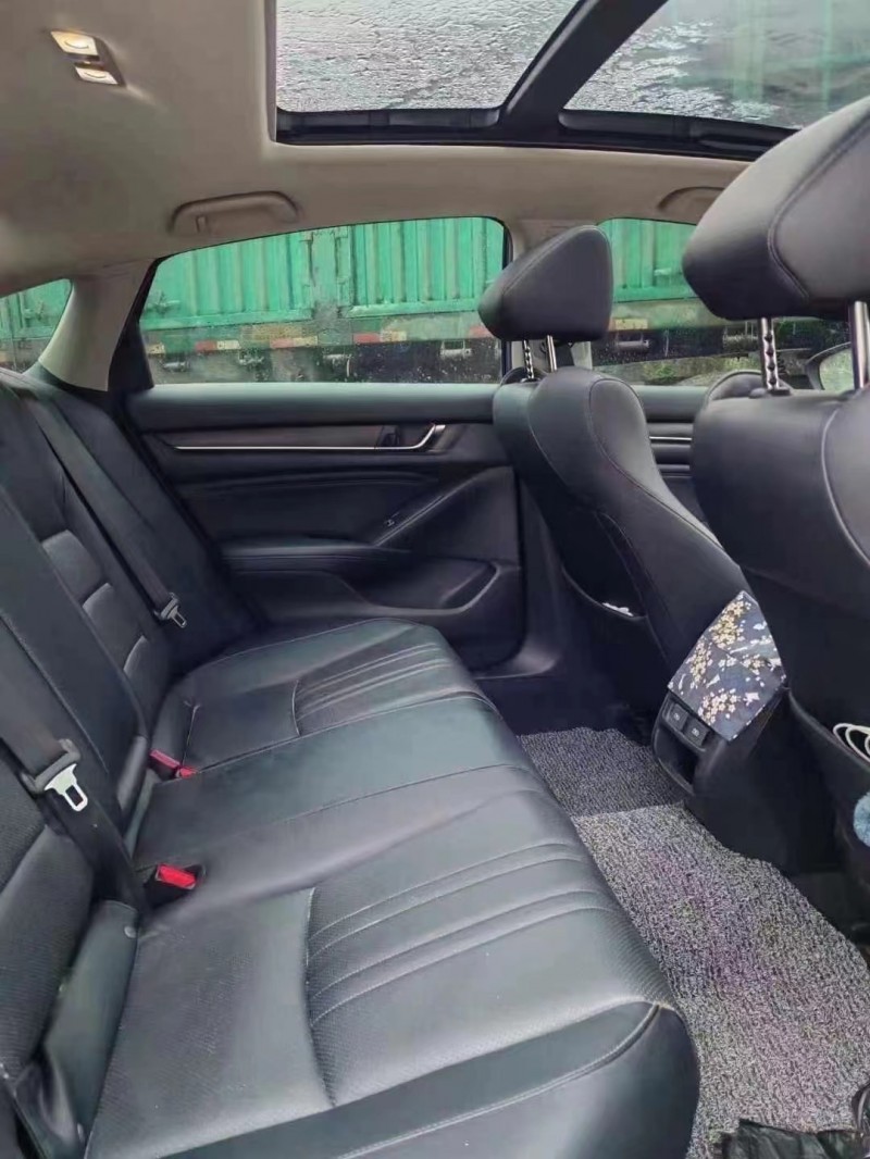 菏泽18年本田雅阁5