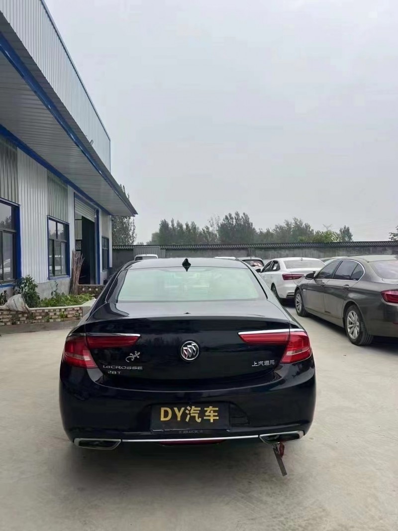 菏泽18年别克君越8