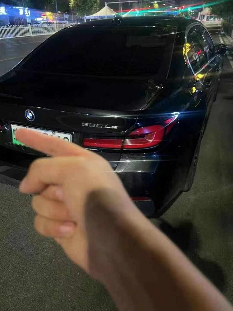荊州22年寶馬5系8