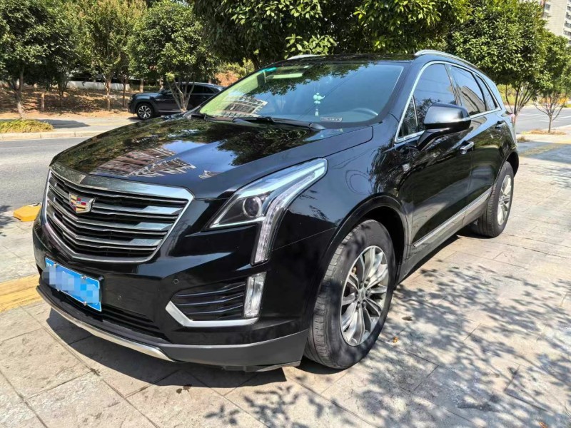 武汉17年凯迪拉克XT52