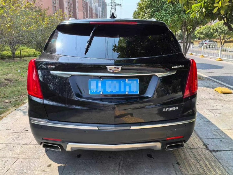 武汉17年凯迪拉克XT59