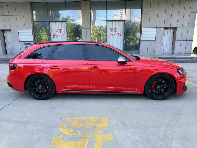 威海19年奧迪RS48