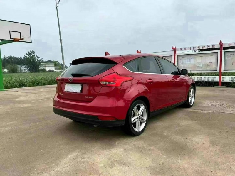 徐州20年福特福克斯4