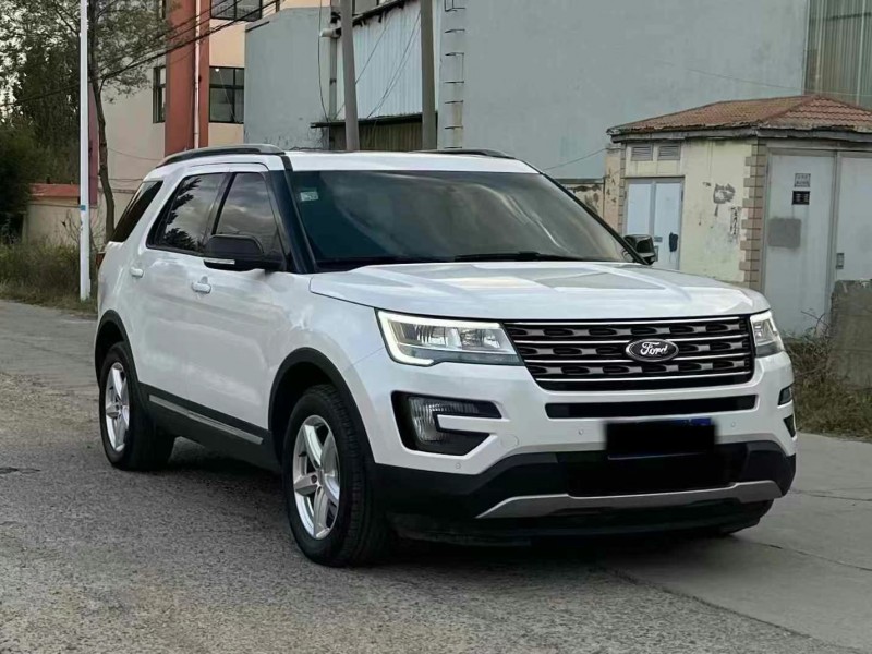 青岛15年福特探险者2