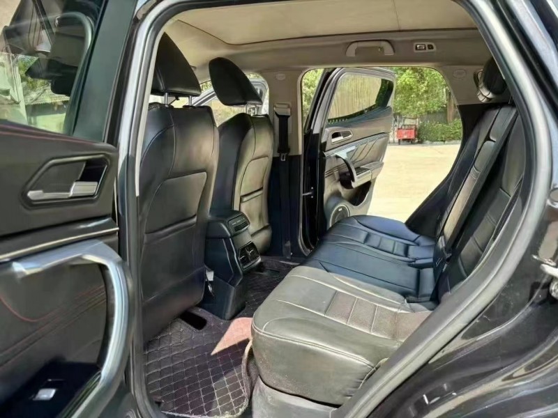 襄陽18年長城汽車WEY VV55