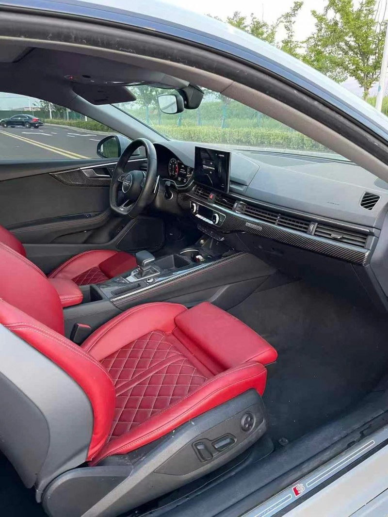 徐州21年奥迪A55