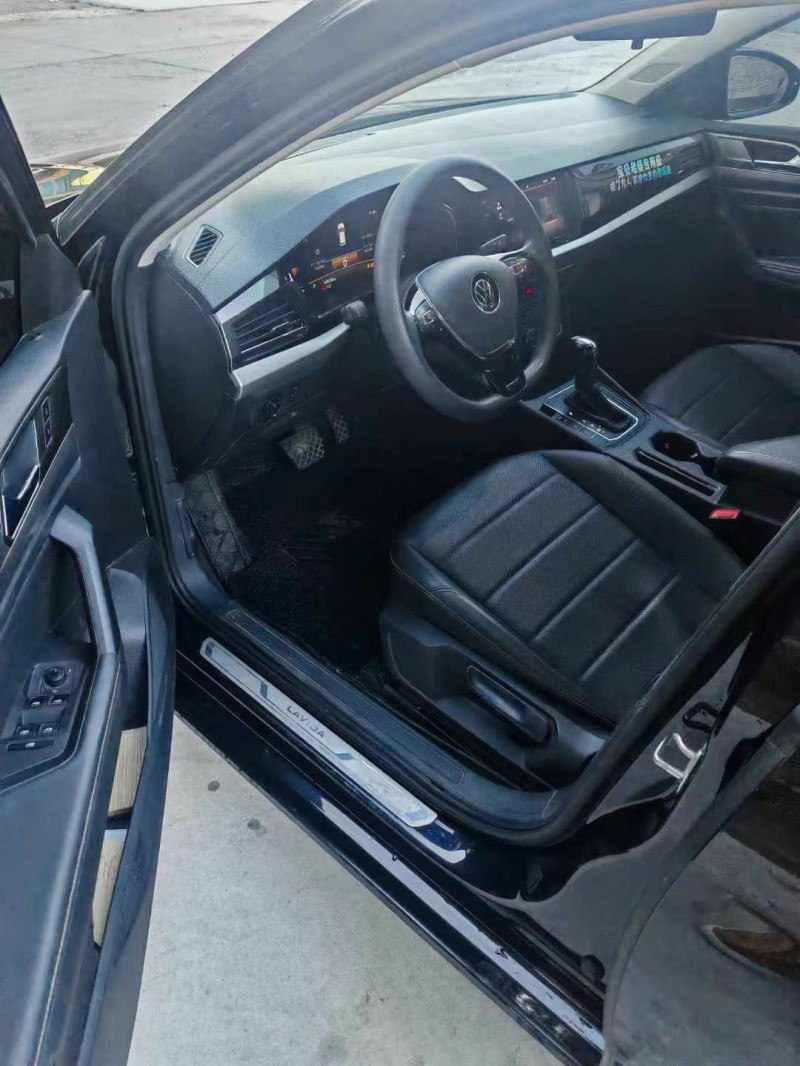 保定22年大众朗逸6