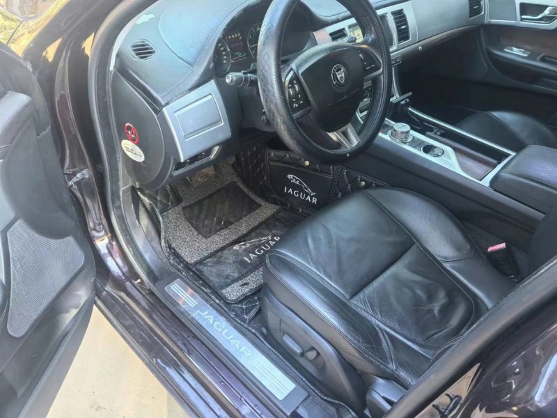 保定14年捷豹XF8