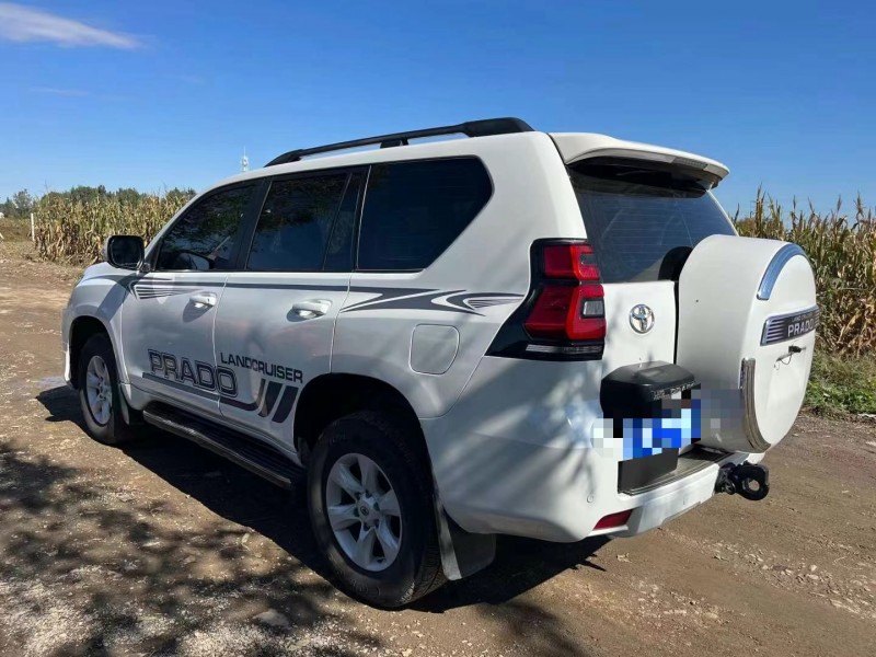 保定12年丰田普拉多4