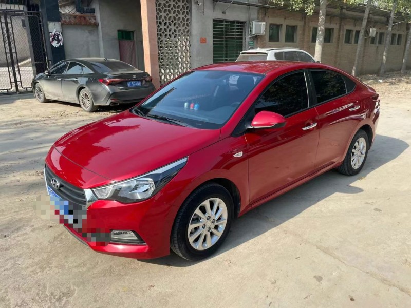 保定19年现代瑞纳3