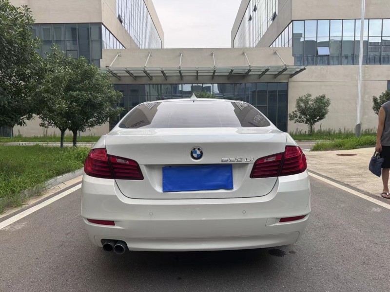 徐州17年宝马5系9