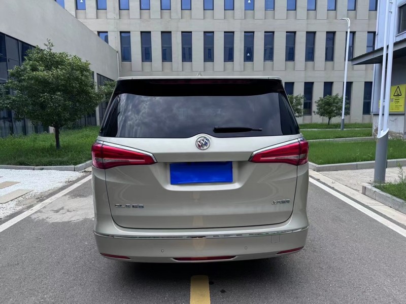 徐州18年别克GL89