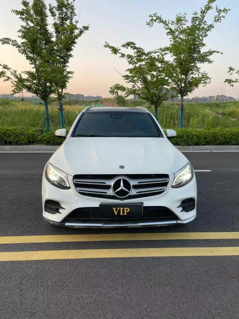 徐州17年奔驰GLC1