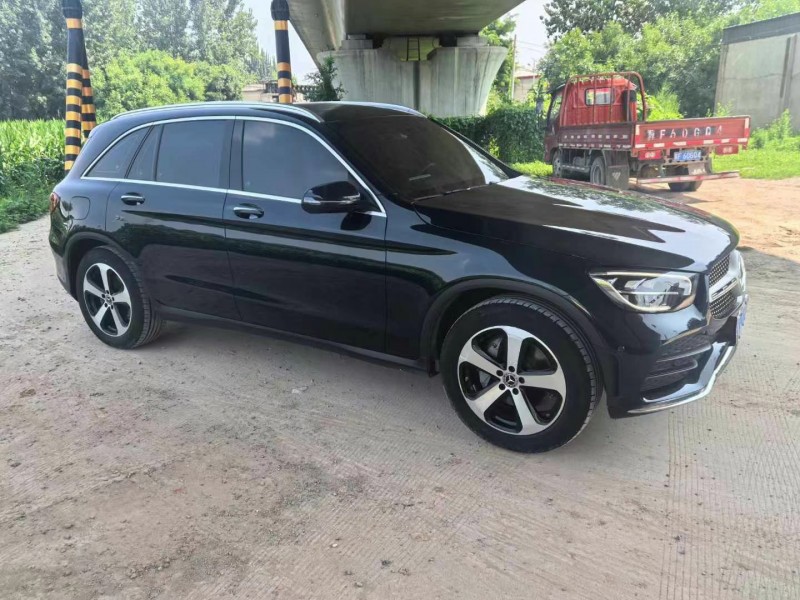 保定23年奔驰GLC2