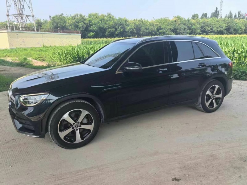 保定23年奔驰GLC3