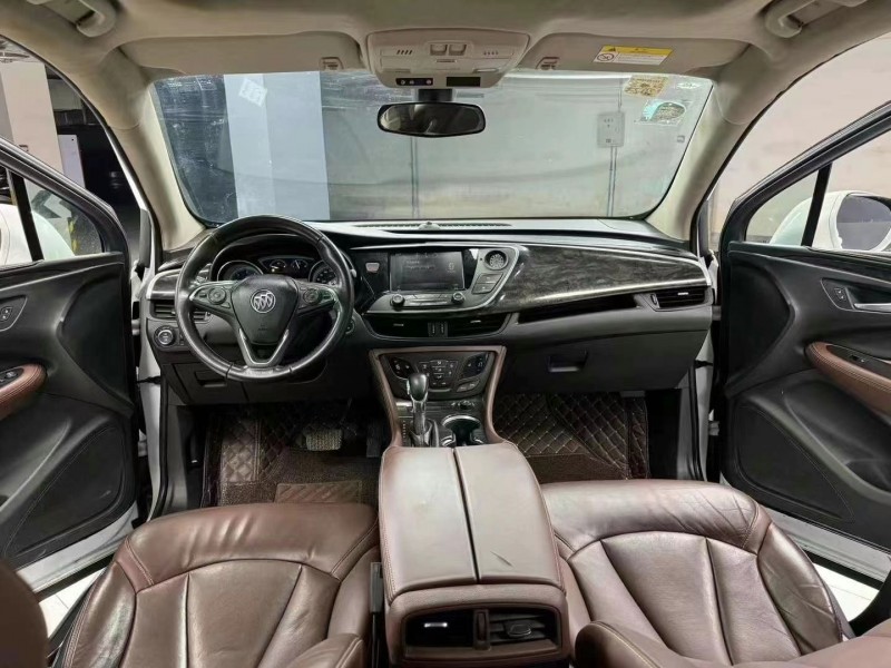 成都15年别克昂科威5