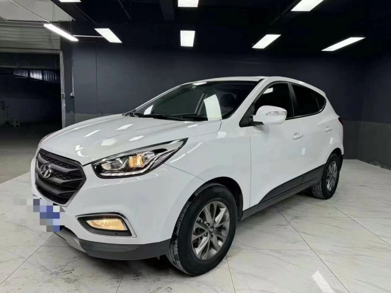 成都17年现代ix352