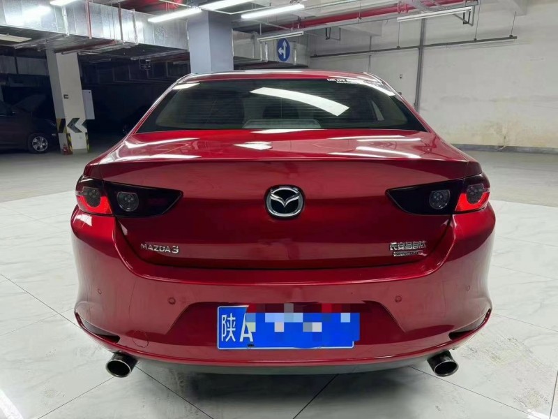 成都21年馬自達昂克賽拉2