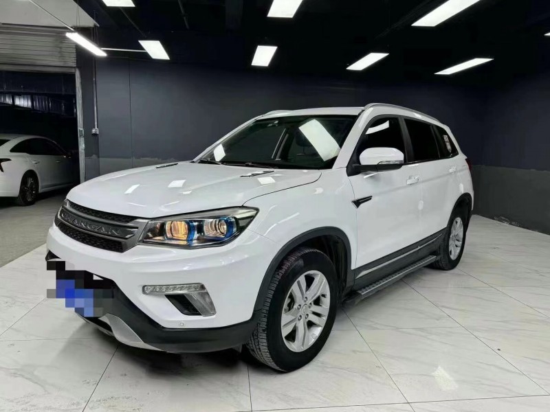 成都17年长安汽车CS752