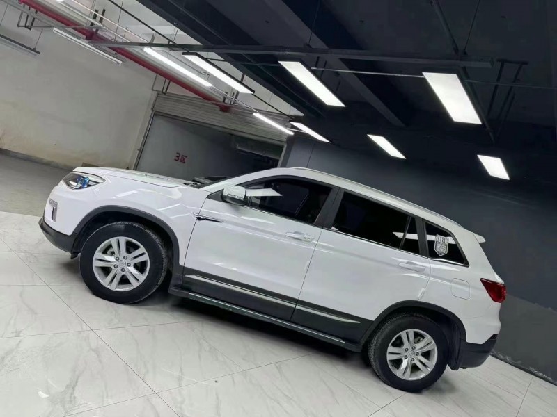 成都17年长安汽车CS753