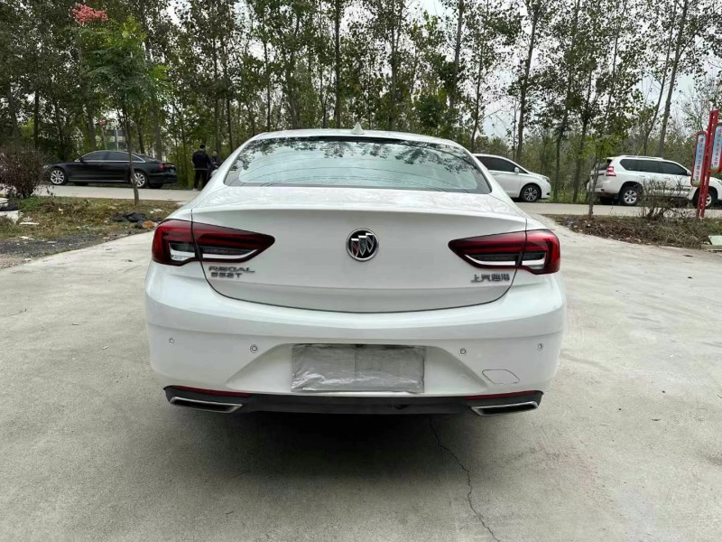 徐州20年别克君威9