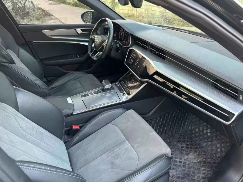 广州22年奥迪A6L8