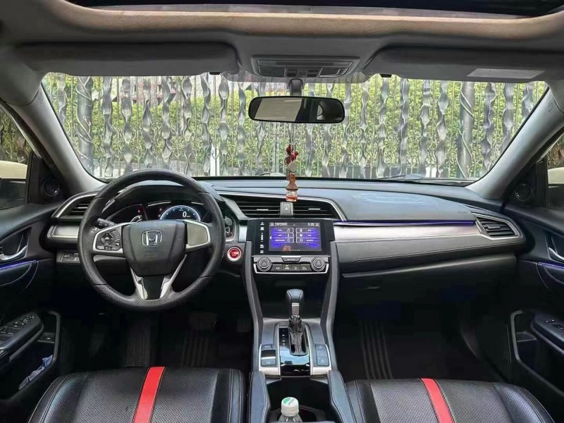 广州18年本田思域5