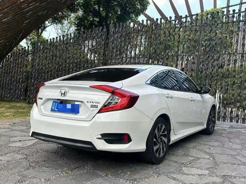 广州18年本田思域7