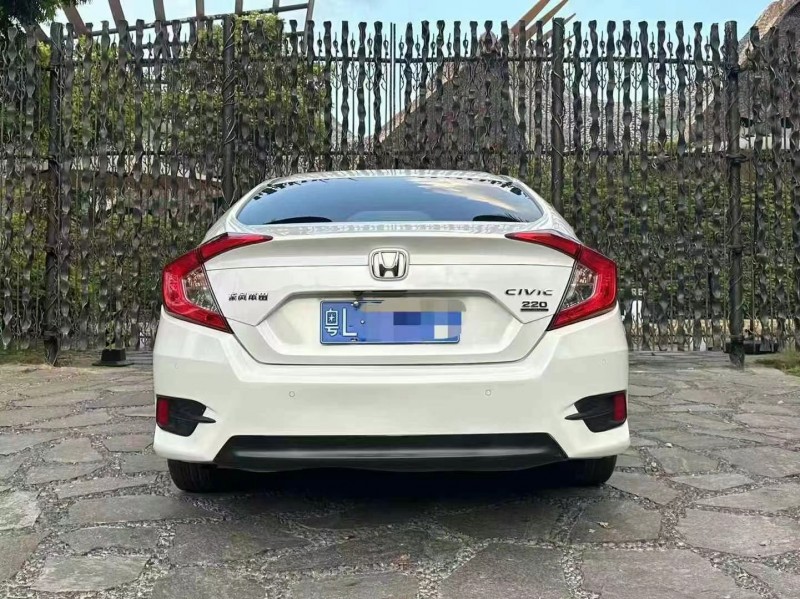 广州18年本田思域9